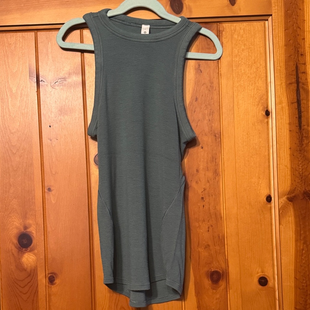 Lululemon athletic Green hold tight Tank Top